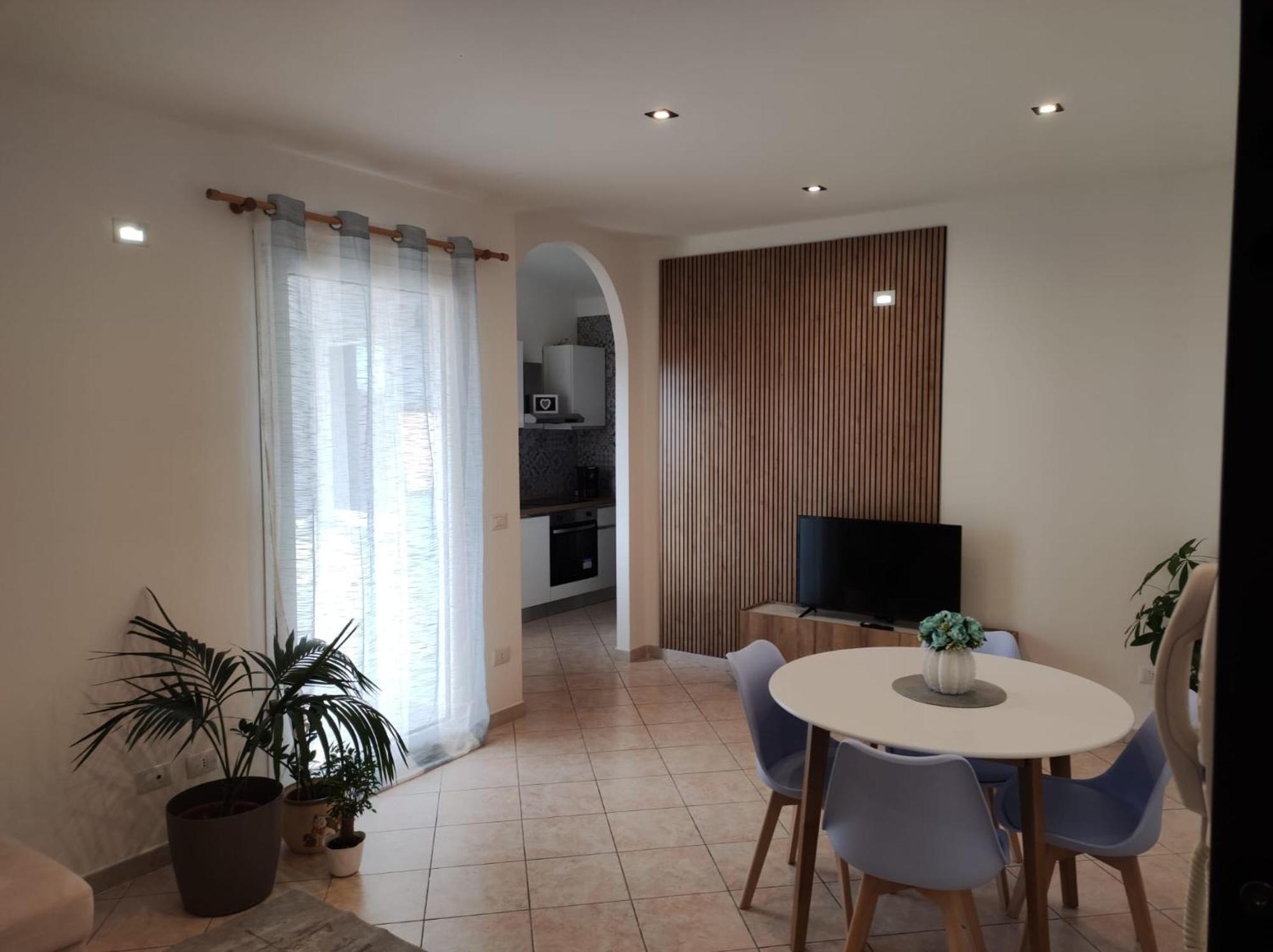 Casa Vacanza Da Chicco E Dani Nurachi Exterior foto